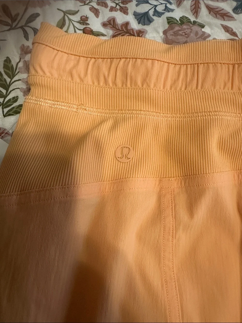 lululemon athletica easy comfortable